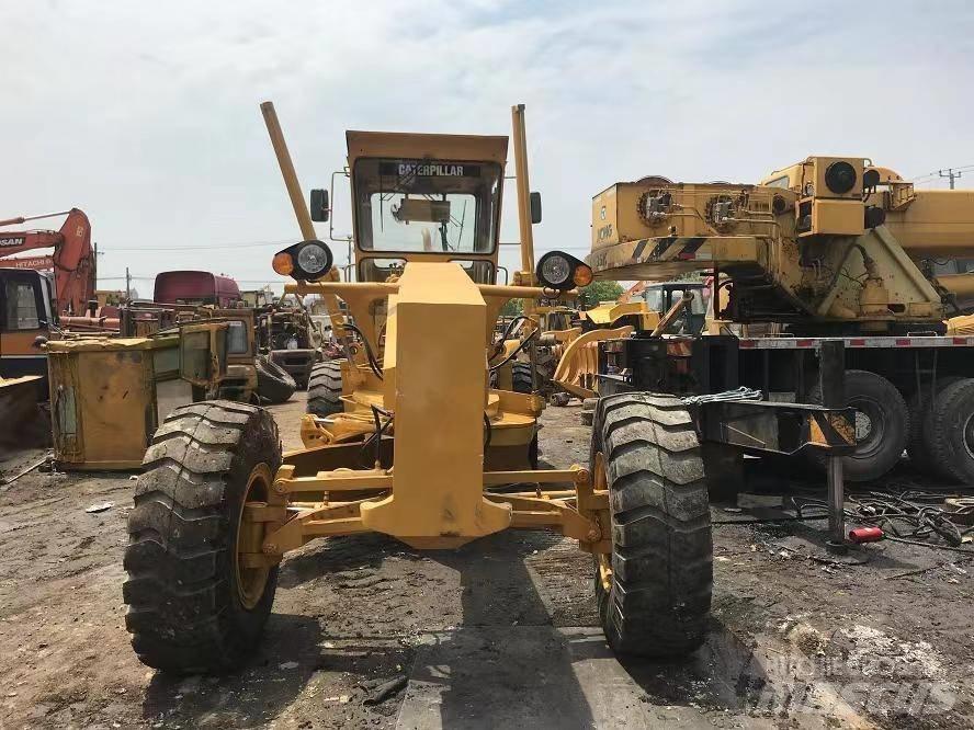 CAT 140 Greyderler
