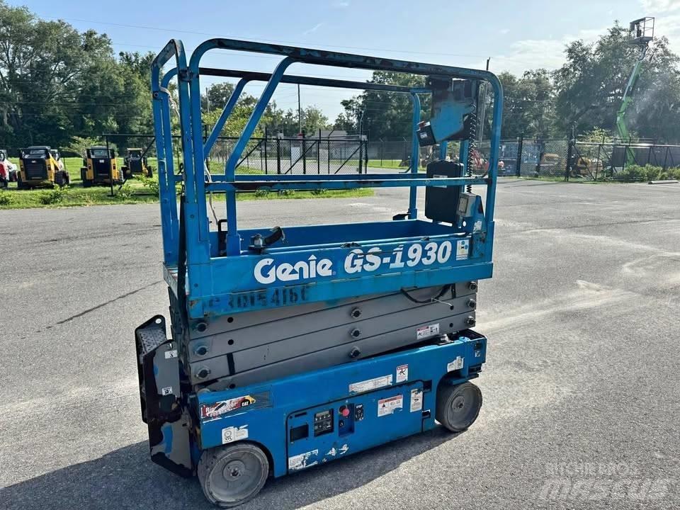 Genie GS 1930 Makasli platformlar