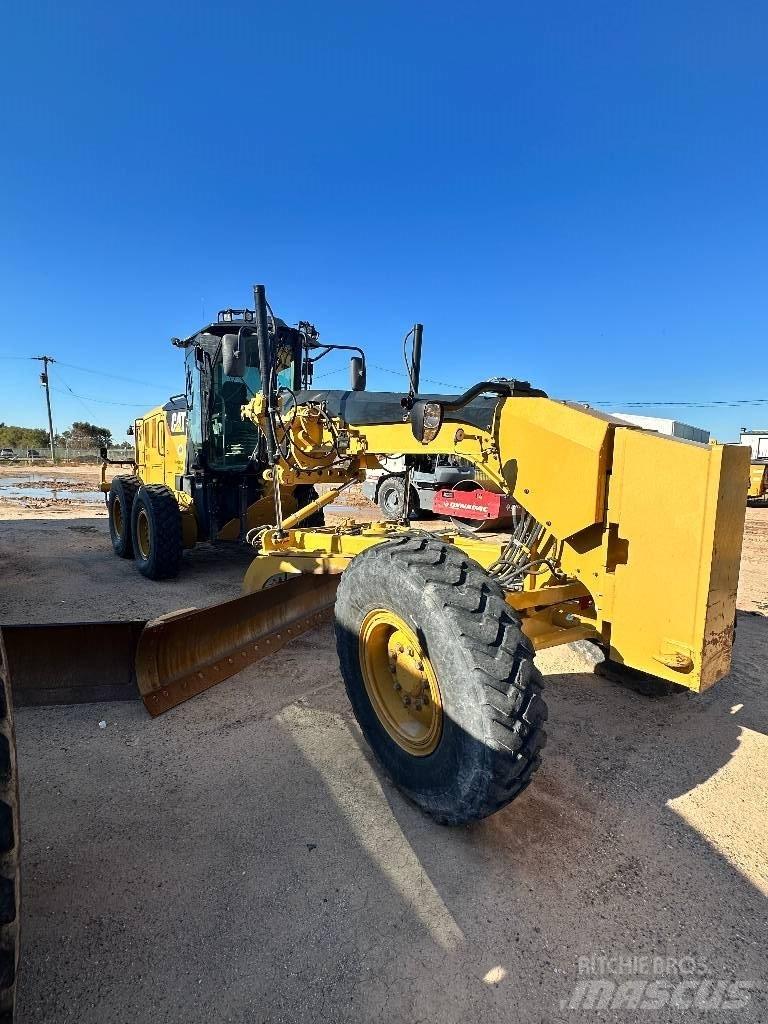 CAT 12 M 2 Greyderler