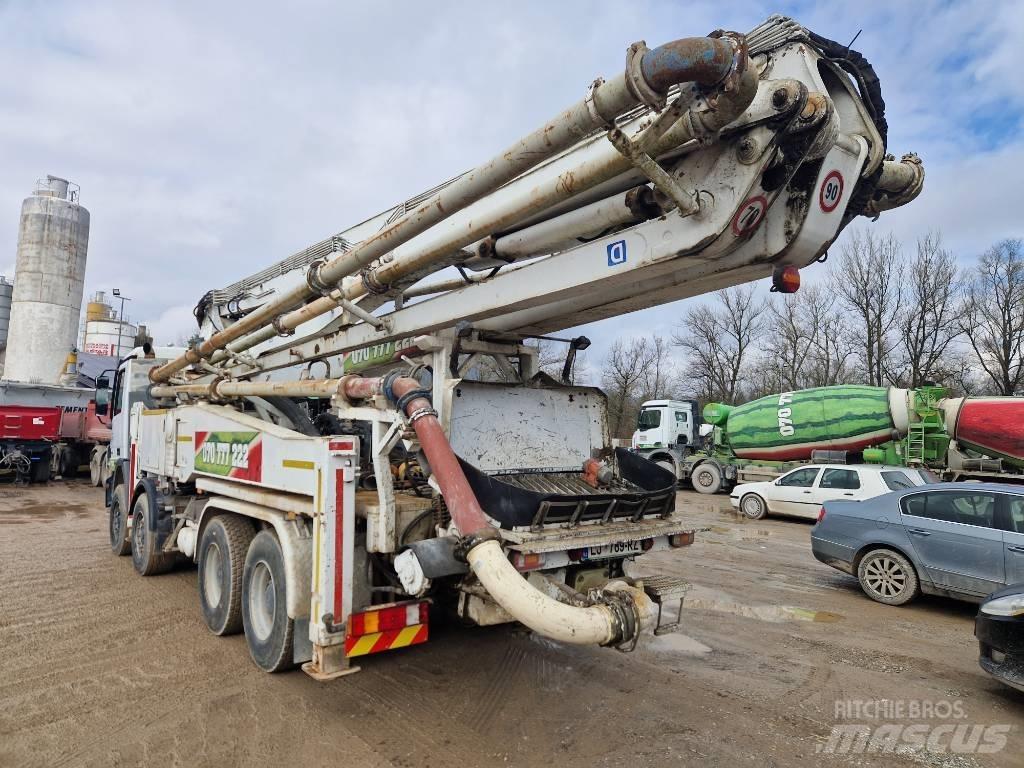 Mercedes-Benz 3236 Beton pompaları