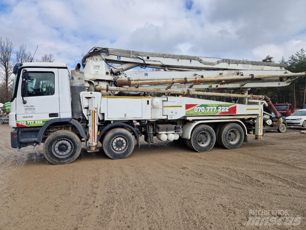 Mercedes-Benz 3236 Beton pompaları