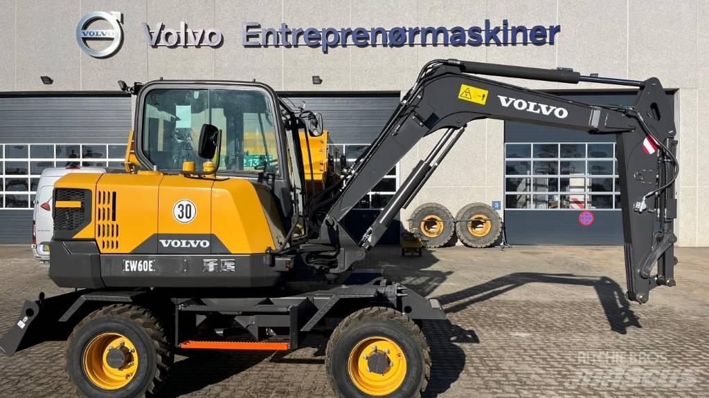Volvo EW60E Lastik tekerli ekskavatörler