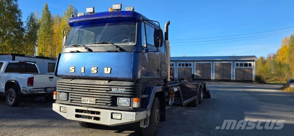 Sisu SM 300 Orman makinesi taşıma kamyonları