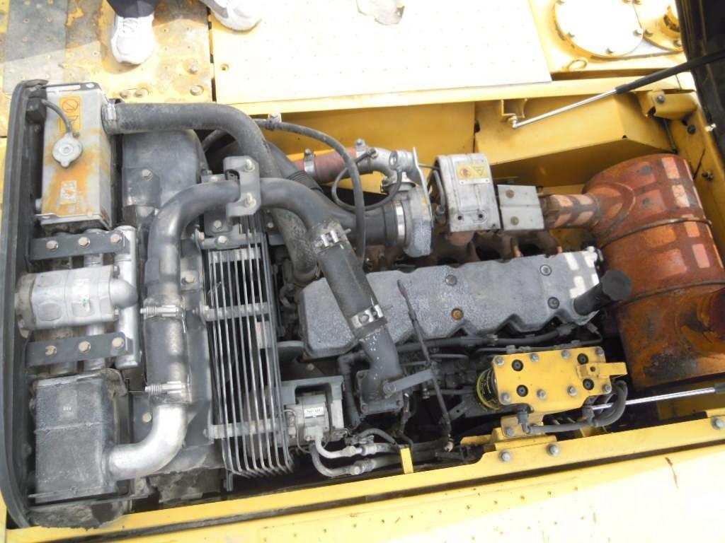 Komatsu PC 220-8 Paletli ekskavatörler