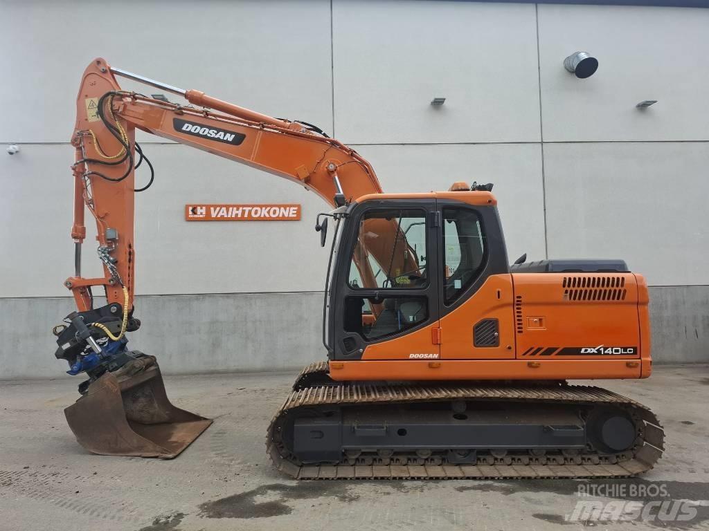 Doosan DX 140 LC Paletli ekskavatörler
