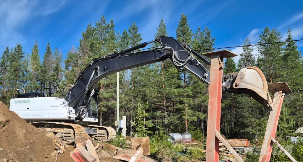 Hidromek HMK 300 LC Paletli ekskavatörler
