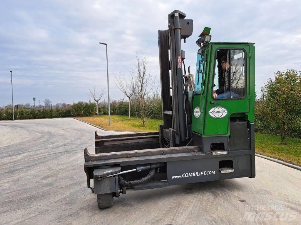 Combilift C 8000 4 yönlü reach truck
