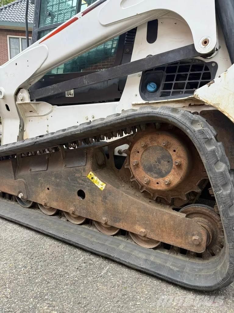 Bobcat T770 Skid steer loderler