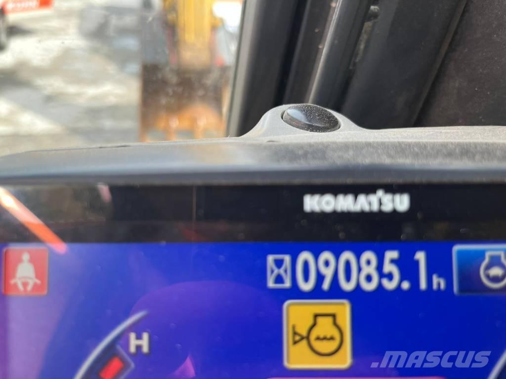 Komatsu PC 170 LC-10 Paletli ekskavatörler