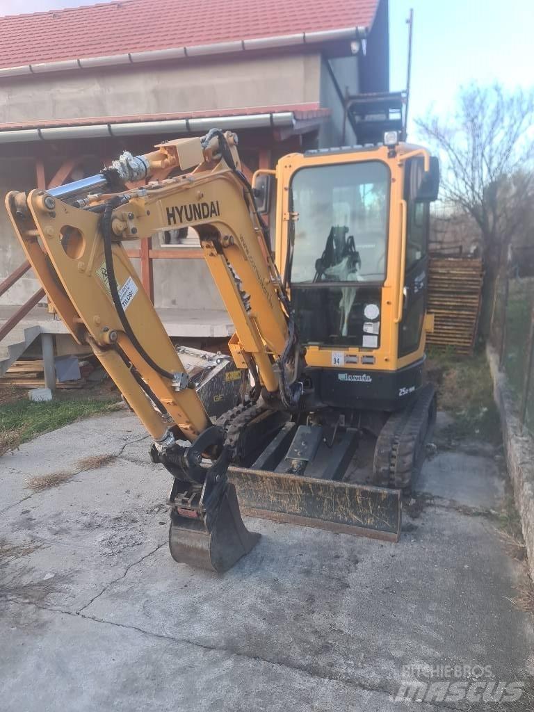 Hyundai R25Z-9 AK Mini ekskavatörler, 7 tona dek