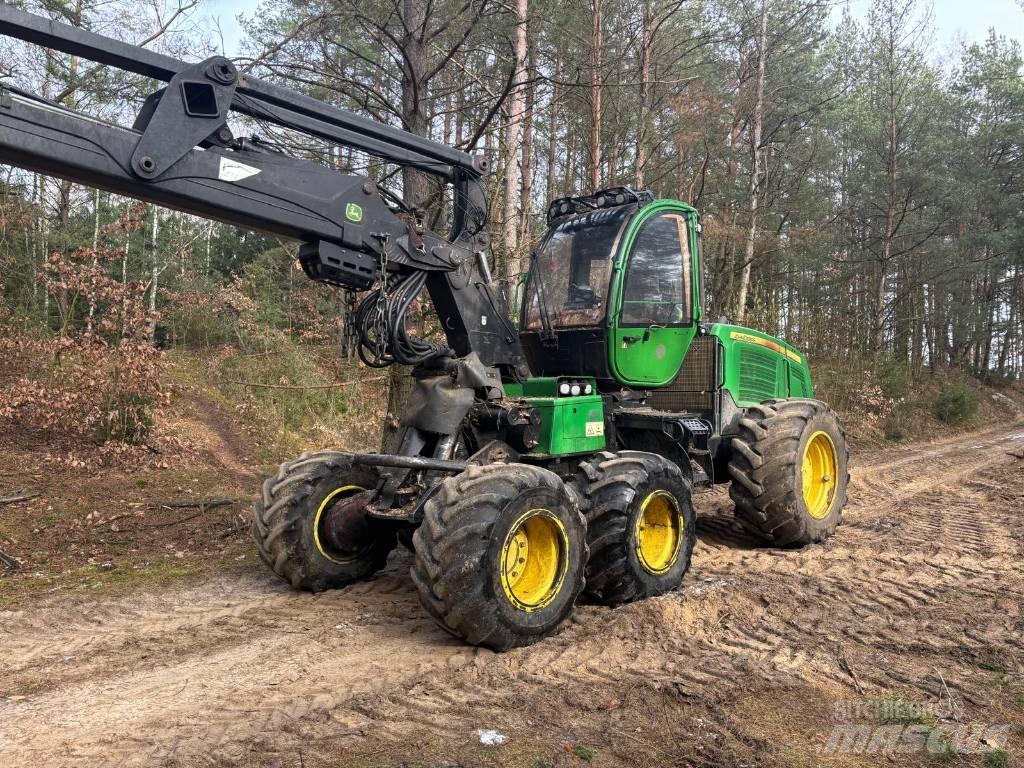 John Deere 1170 E Biçerdöverler