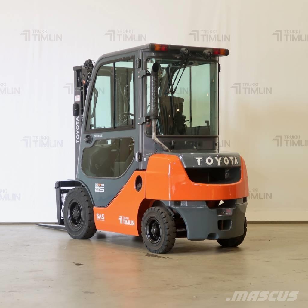 Toyota 52-8FDF25 Dizel forkliftler