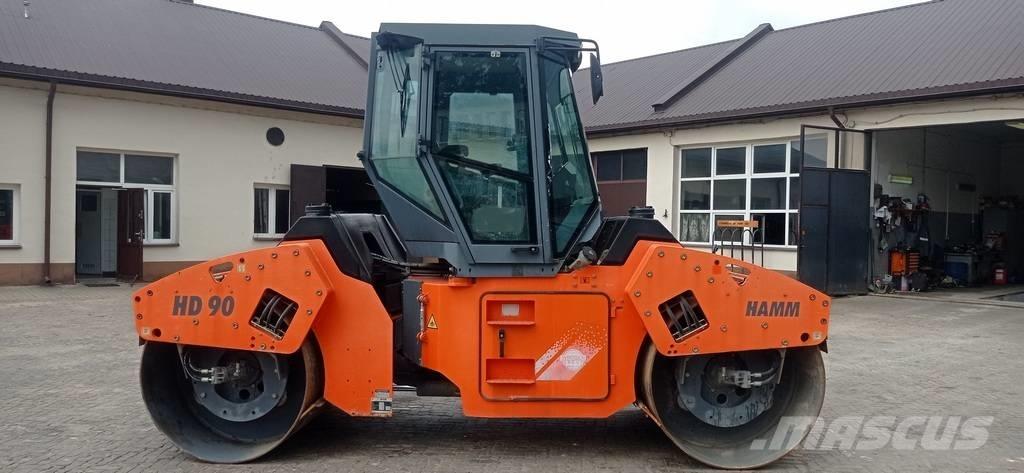 Hamm HD 90 Çift tamburlu silindirler