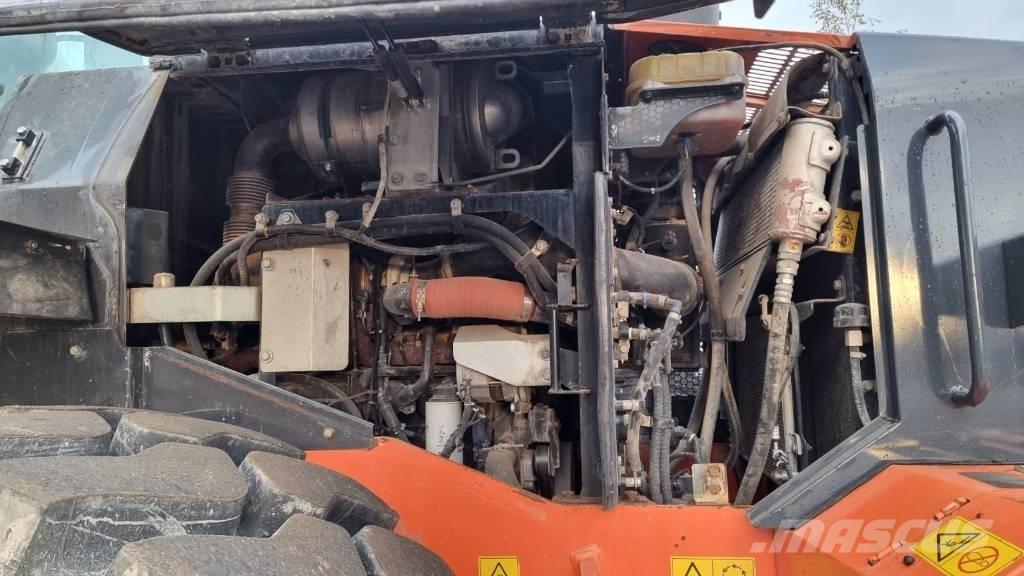 Hitachi ZW 220-6 Tekerlekli yükleyiciler