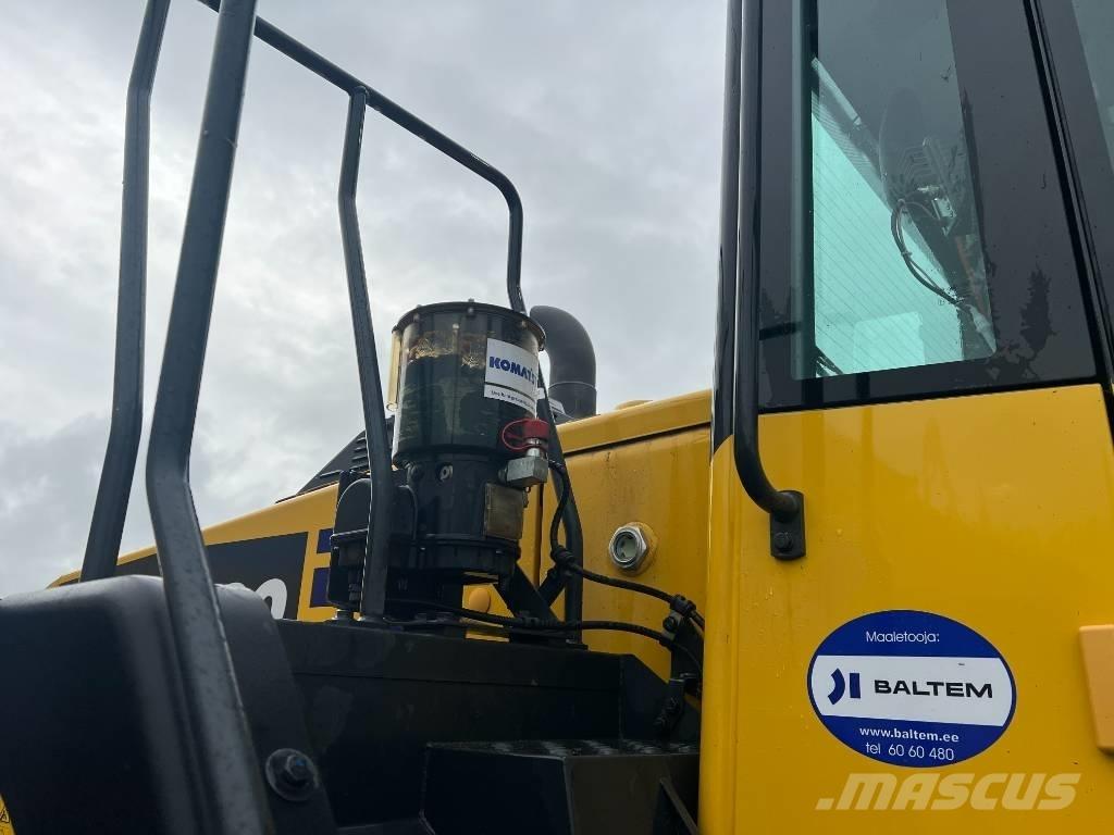 Komatsu WA 380-8E0 Tekerlekli yükleyiciler
