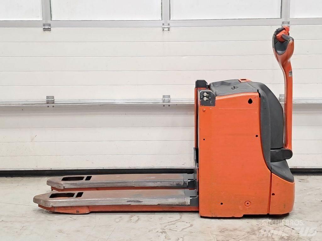 Linde T16L Düsük seviye kaldirici