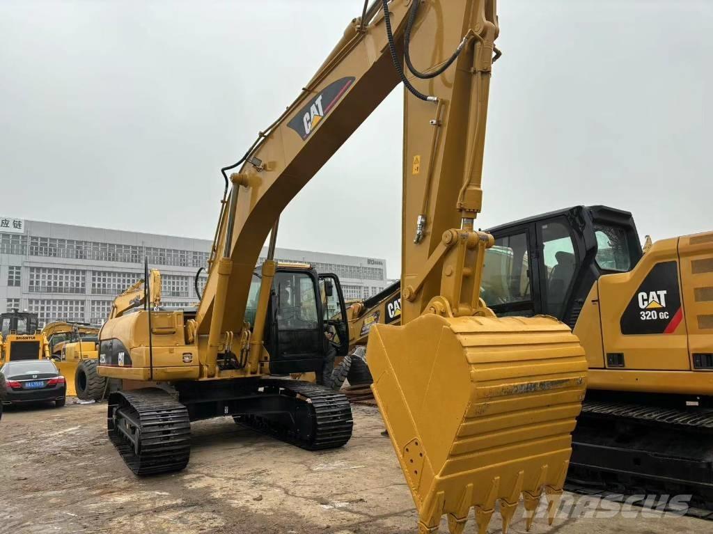 CAT 325 C Paletli ekskavatörler