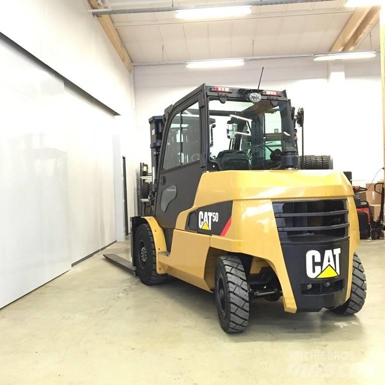 CAT DP 50 N Dizel forkliftler