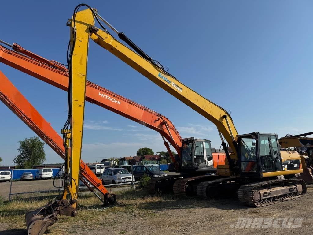 CAT 320 D L Paletli ekskavatörler