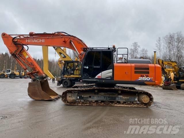 Hitachi ZX 250 LC-6 Paletli ekskavatörler