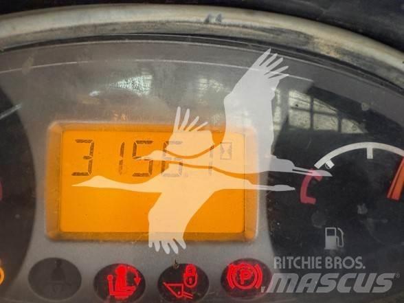 Bobcat T590 Skid steer loderler