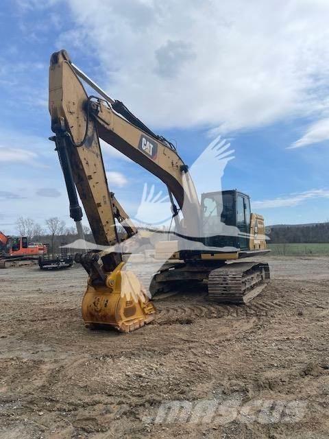 CAT 320 Paletli ekskavatörler