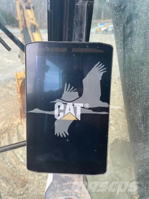 CAT 320 Paletli ekskavatörler