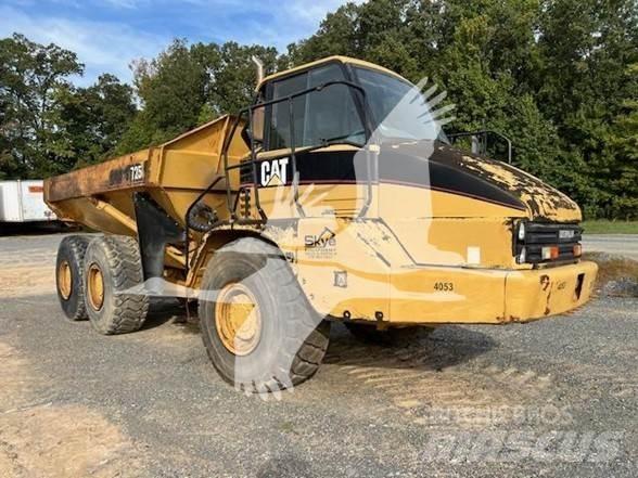 CAT 725 Belden kirma kaya kamyonu