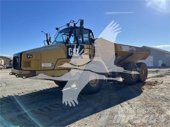 CAT 725C Belden kirma kaya kamyonu