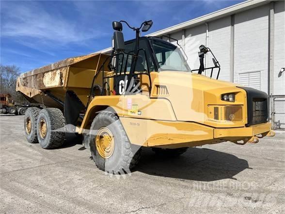 CAT 730C2 Belden kirma kaya kamyonu