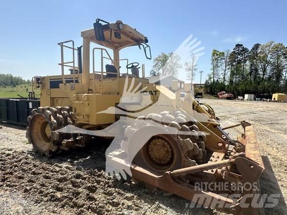CAT 815B Tek tamburlu silindirler