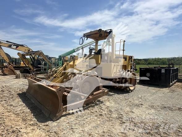 CAT 815B Tek tamburlu silindirler