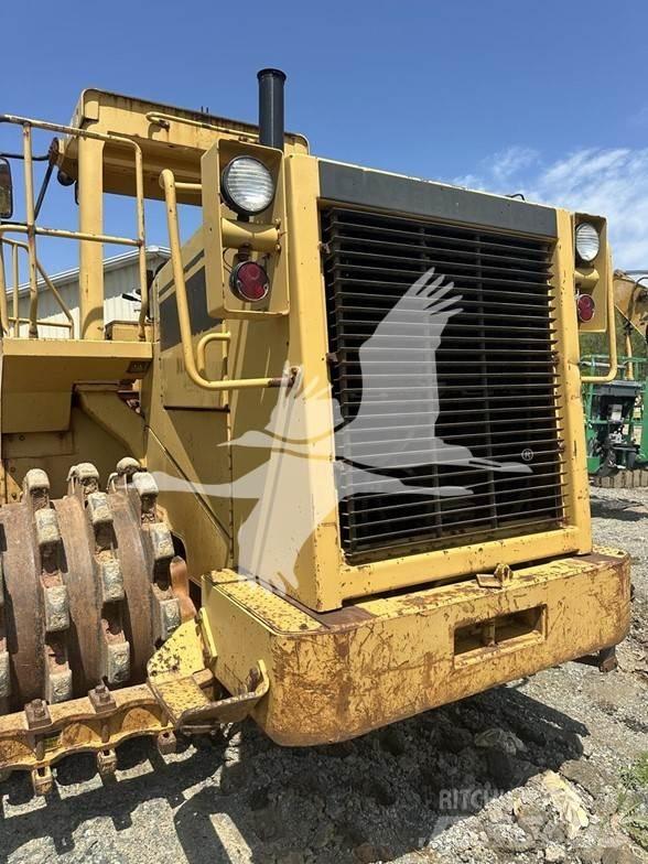 CAT 815B Tek tamburlu silindirler