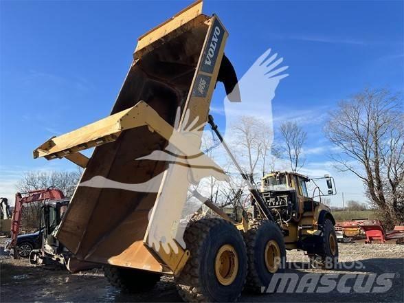 Volvo A45G Belden kirma kaya kamyonu