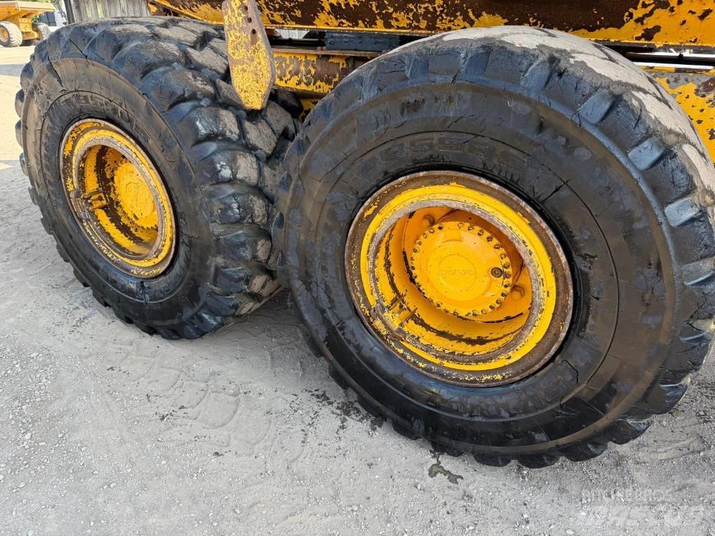 Volvo A 30 G Belden kirma kaya kamyonu