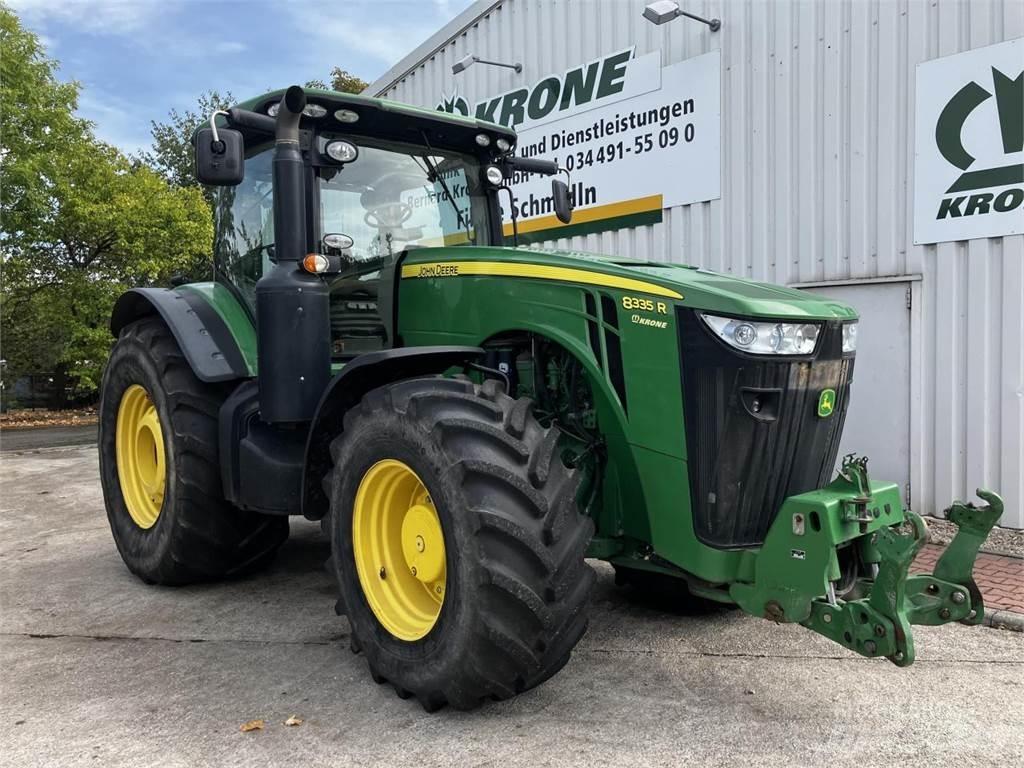 John Deere 8335R Traktörler