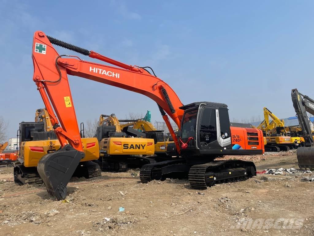 Hitachi ZX 240 Paletli ekskavatörler