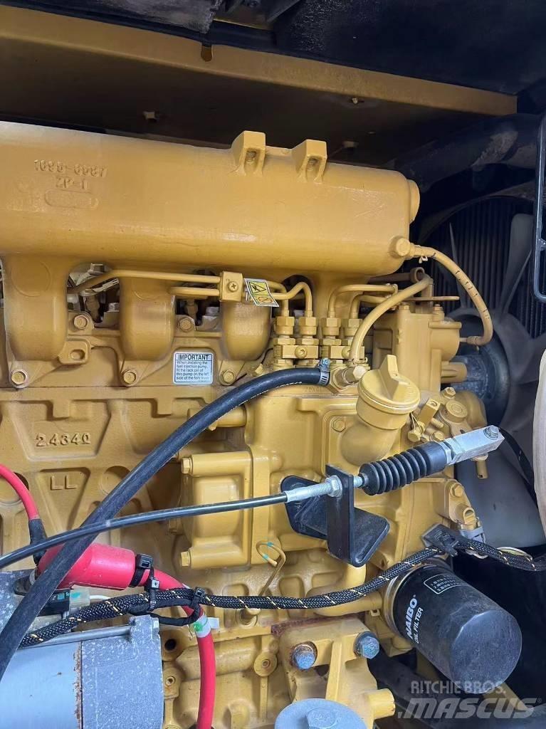 CAT 307.5 Paletli ekskavatörler