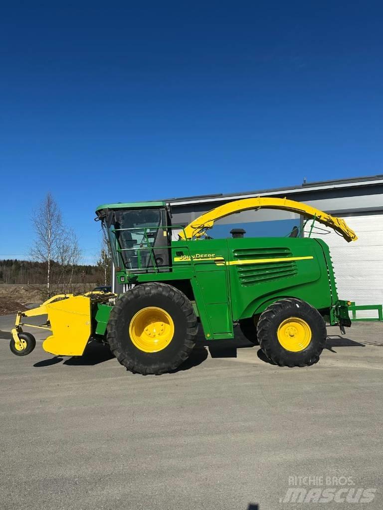 John Deere 7200 Kendi yürür silaj makinalari