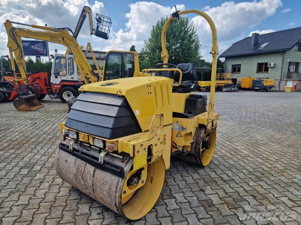 Ammann AV 26-2 Çift tamburlu silindirler