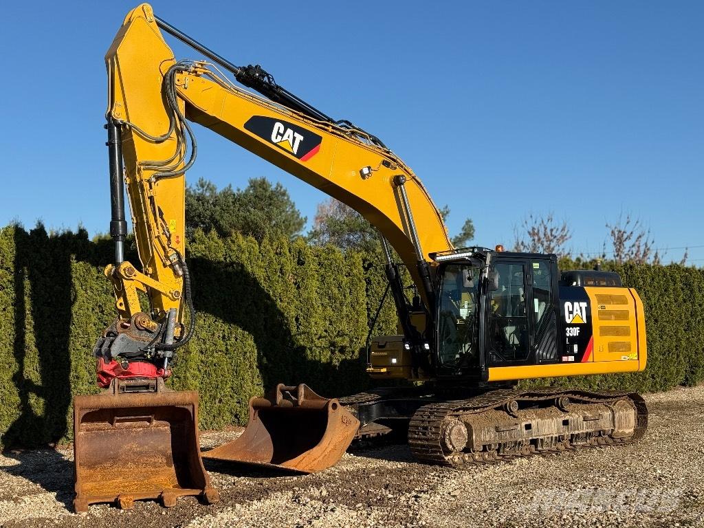 CAT 330 FL Paletli ekskavatörler