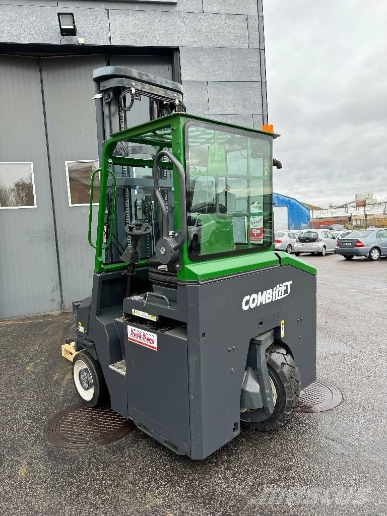 Combilift CBE4000 4 yönlü reach truck