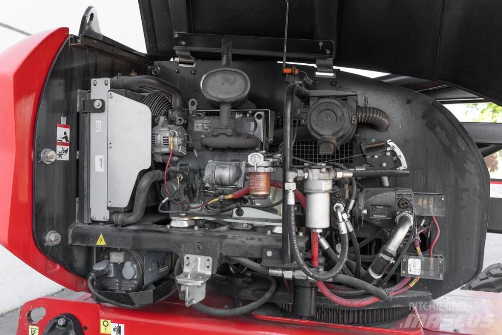 Manitou ATJ 160 Körüklü personel platformları