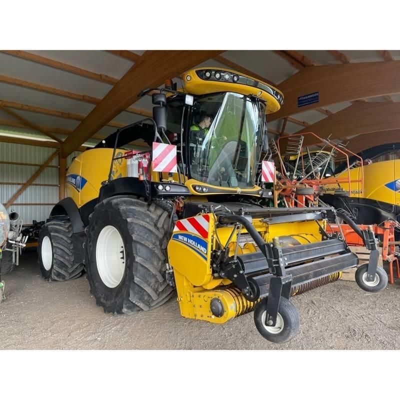 New Holland FR 650 Kendi yürür silaj makinalari