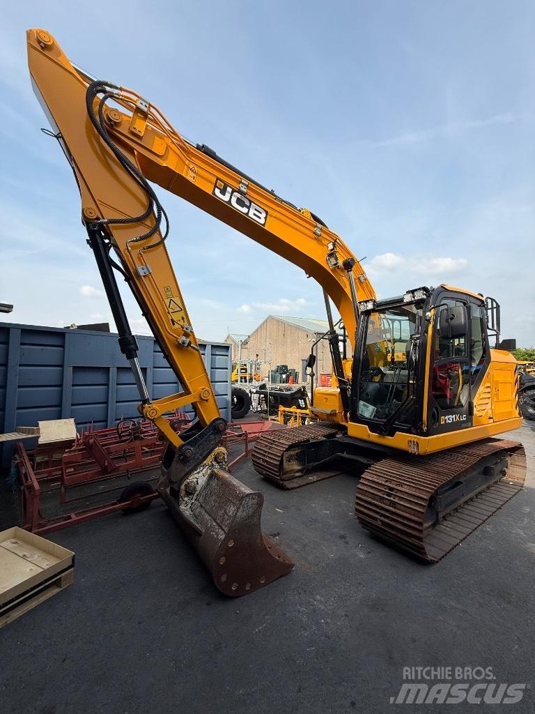 JCB 131X L SV Paletli ekskavatörler