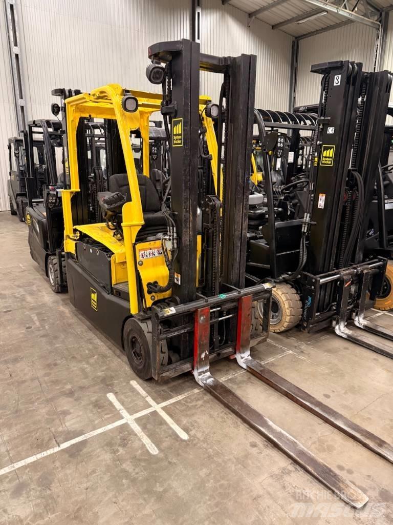 Hyster J1.6XNTLWB Elektrikli forkliftler