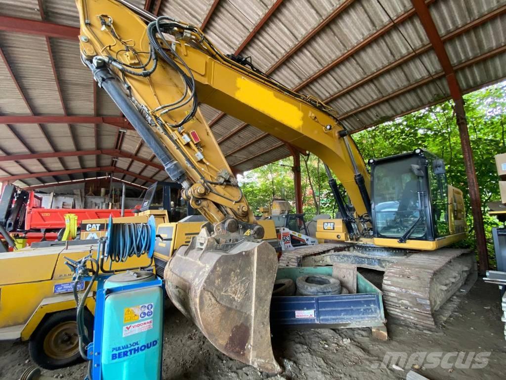 CAT 323 07B Paletli ekskavatörler