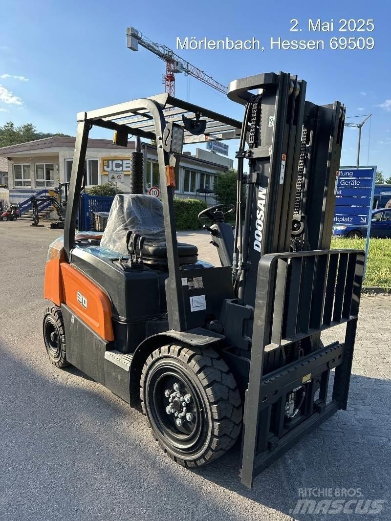 Doosan D30NXP Dizel forkliftler