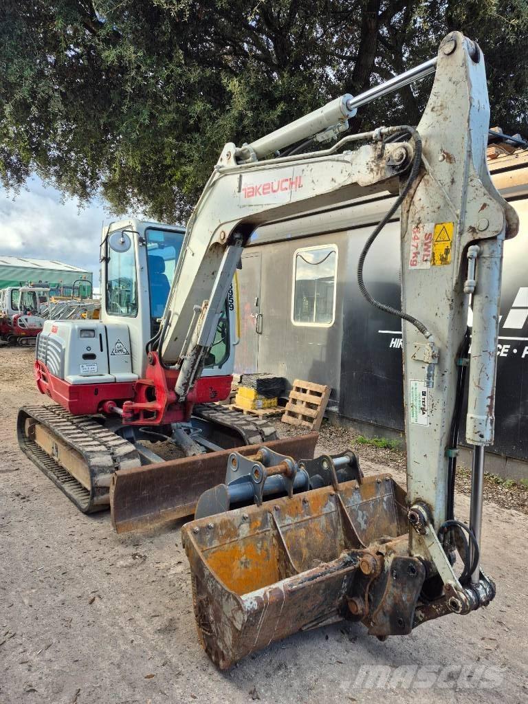 Takeuchi TB250 Mini ekskavatörler, 7 tona dek