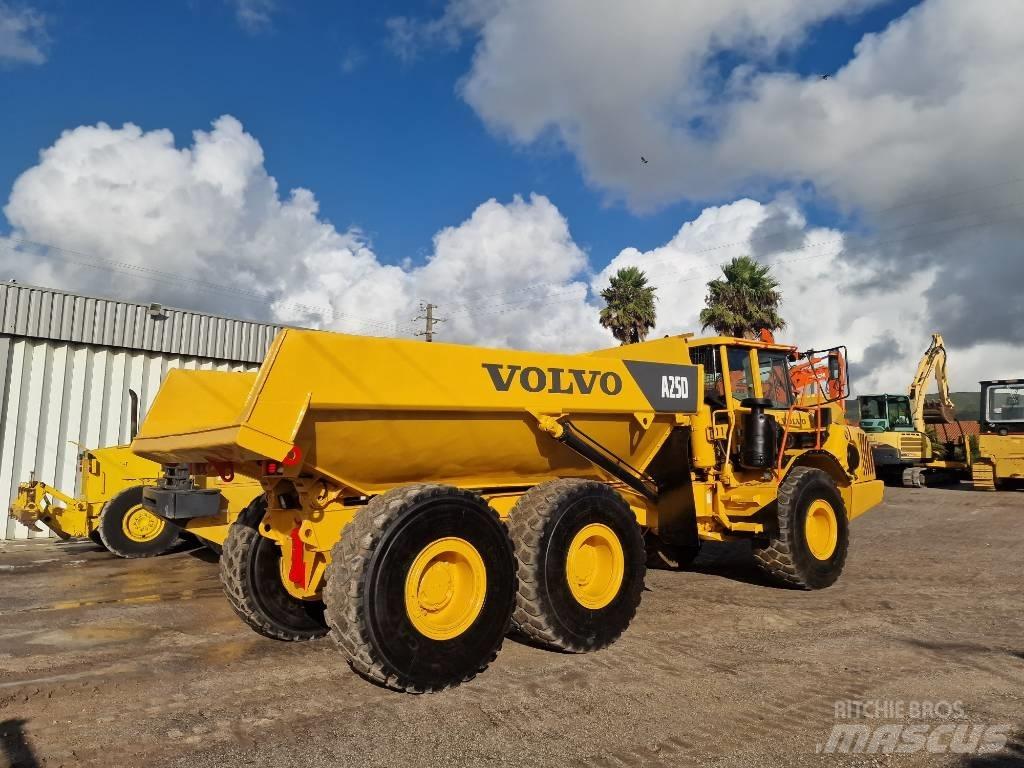 Volvo A 25 D Belden kirma kaya kamyonu
